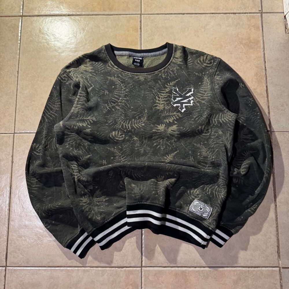 Vintage y2k zoo york crewneck Size M in mens